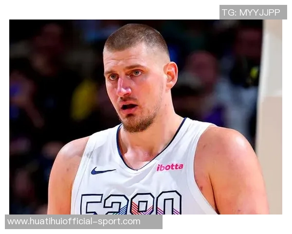 约基奇本赛季三双表现惊人前三节就完成十次三双的轻松之路 约基奇本赛季三双表现惊人前三节就完成十次三双的轻松之路